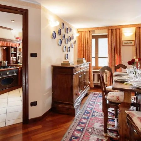 Maison Paquier - Central Family Escape Apartment Valtournenche